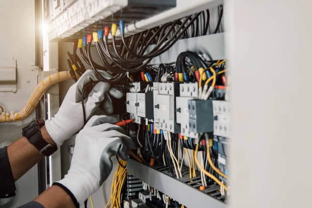 Best Local Electrician Companies  in Asbury, IA